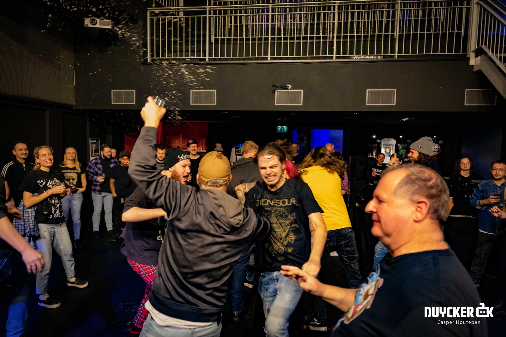 20-11-2022 THE CASUALTIES + FLOYD HEMORRHOID-4749