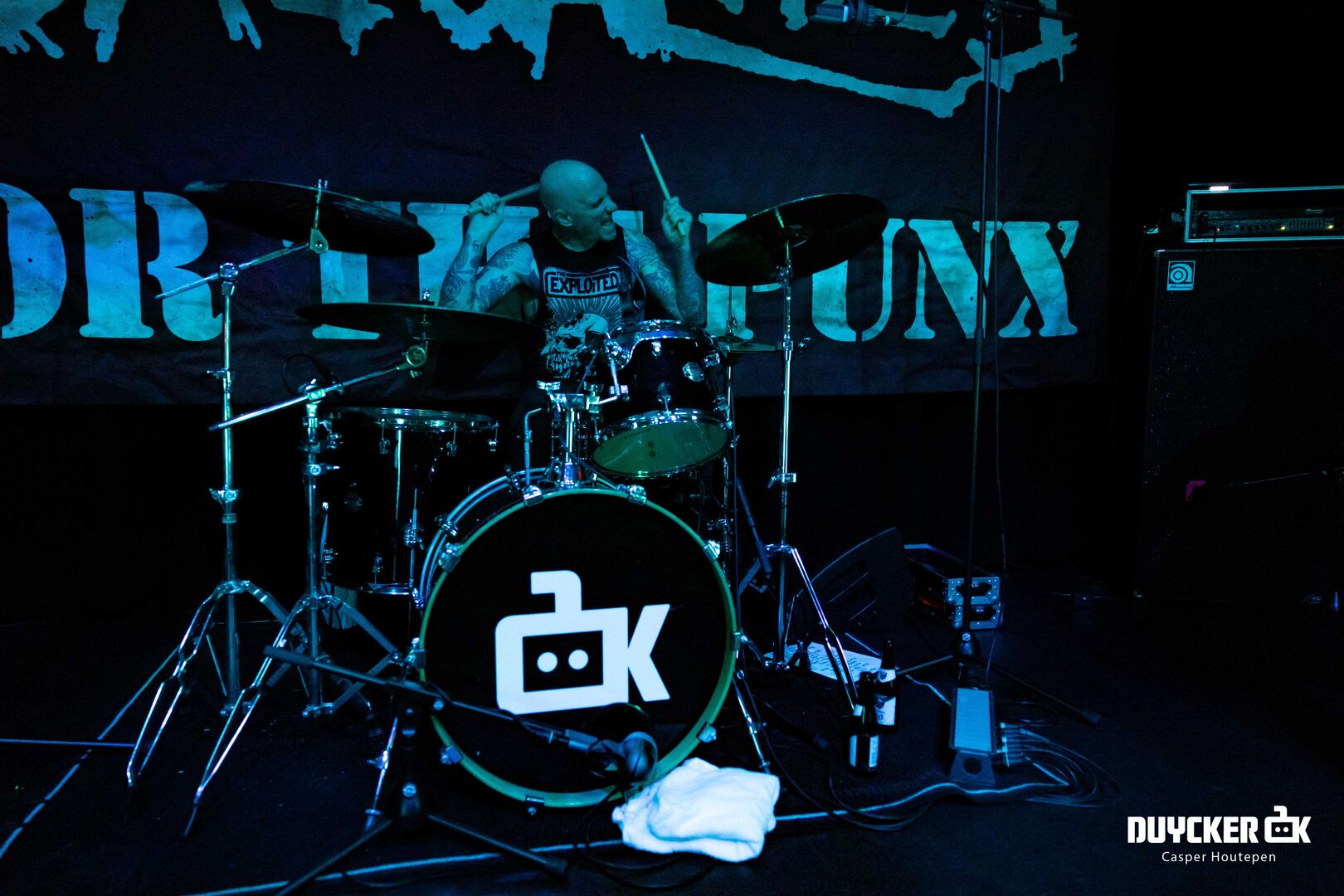 20-11-2022 THE CASUALTIES + FLOYD HEMORRHOID-4812