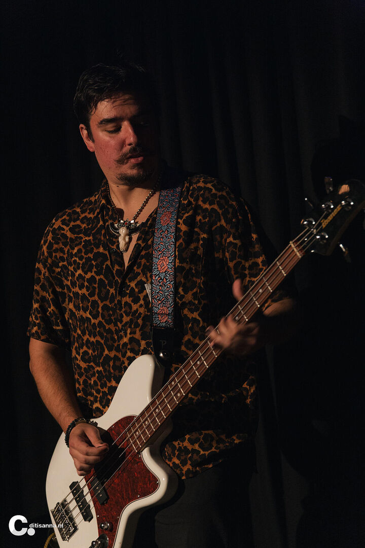 20230114_Bittersweethearts_D0A1274_ Anna Smakman_lowres