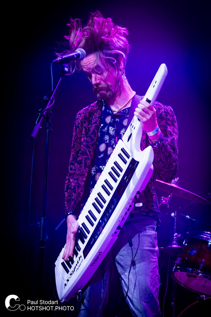 2025-hotshot-cpunt-logo-1920-Pimo-10