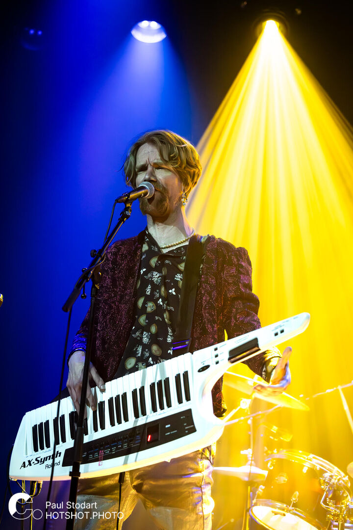 2025-hotshot-cpunt-logo-1920-Pimo-11