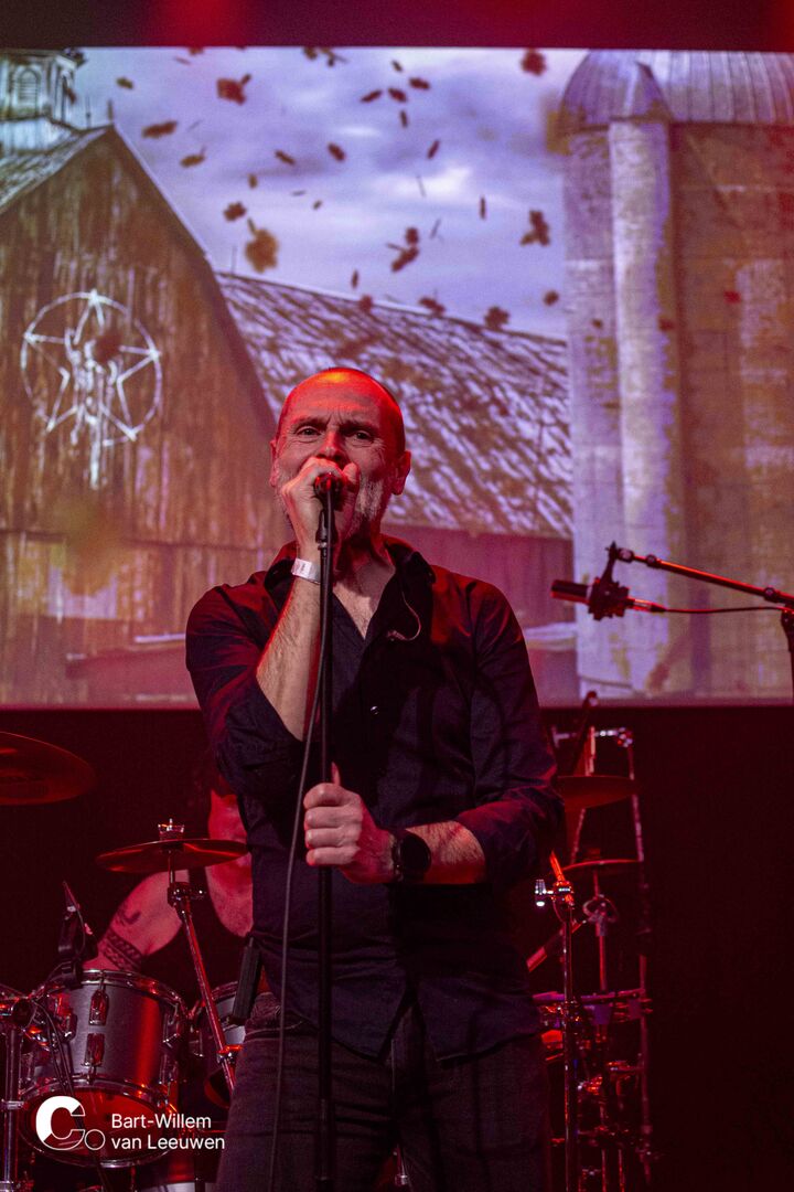 20260109 - Cpunt - The Rushians - BW van Leeuwen-04