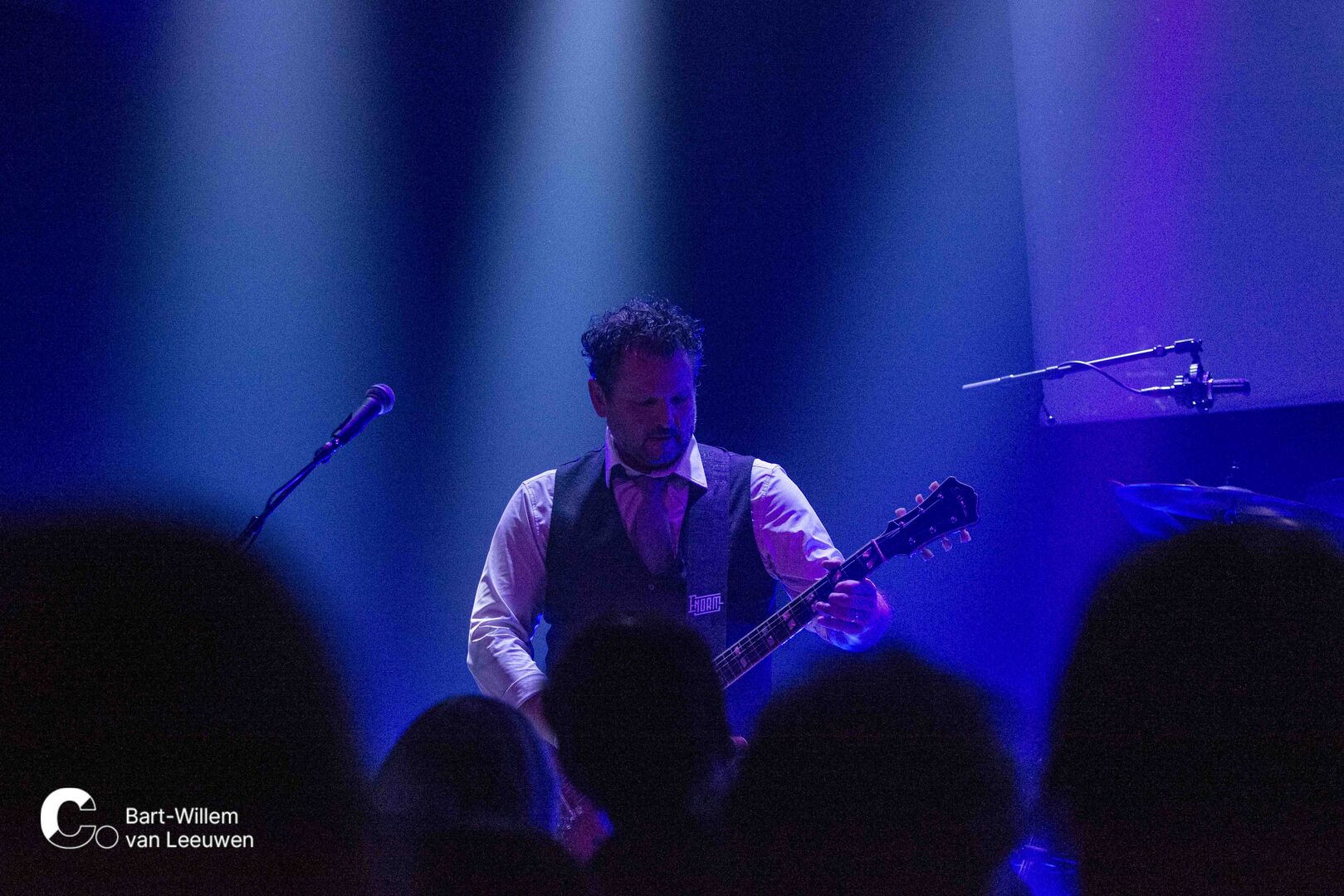 20260109 - Cpunt - The Rushians - BW van Leeuwen-17