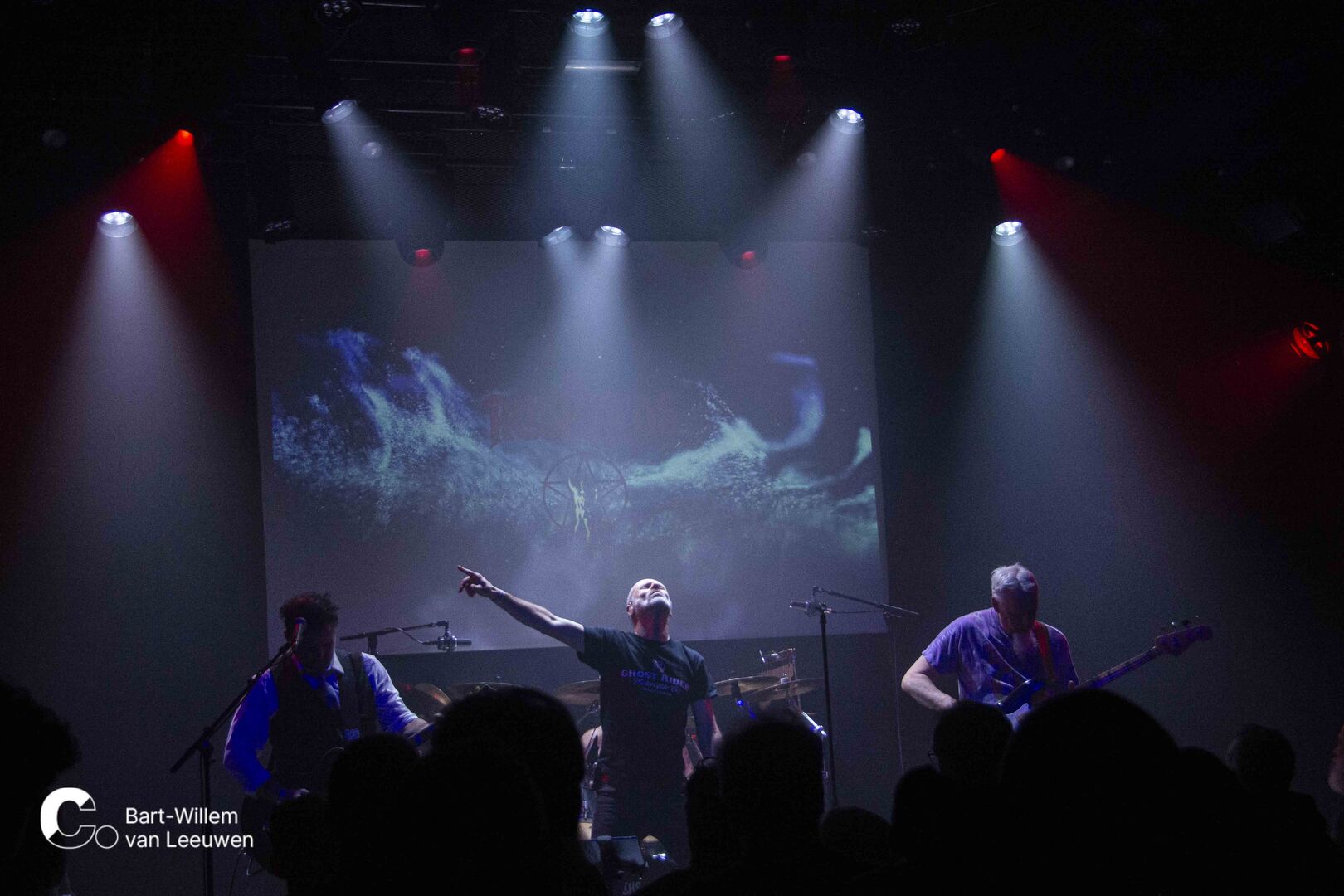 20260109 - Cpunt - The Rushians - BW van Leeuwen-25