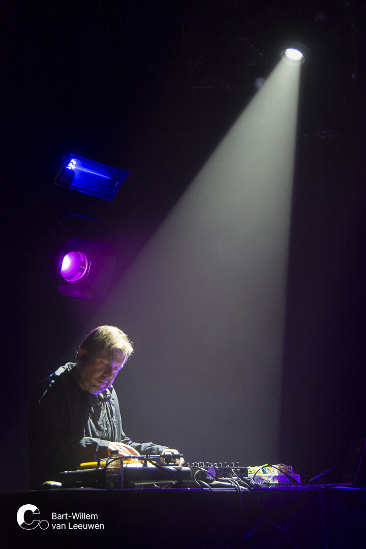 20260416 - Cpunt - Zuco103 - BW van Leeuwen-20