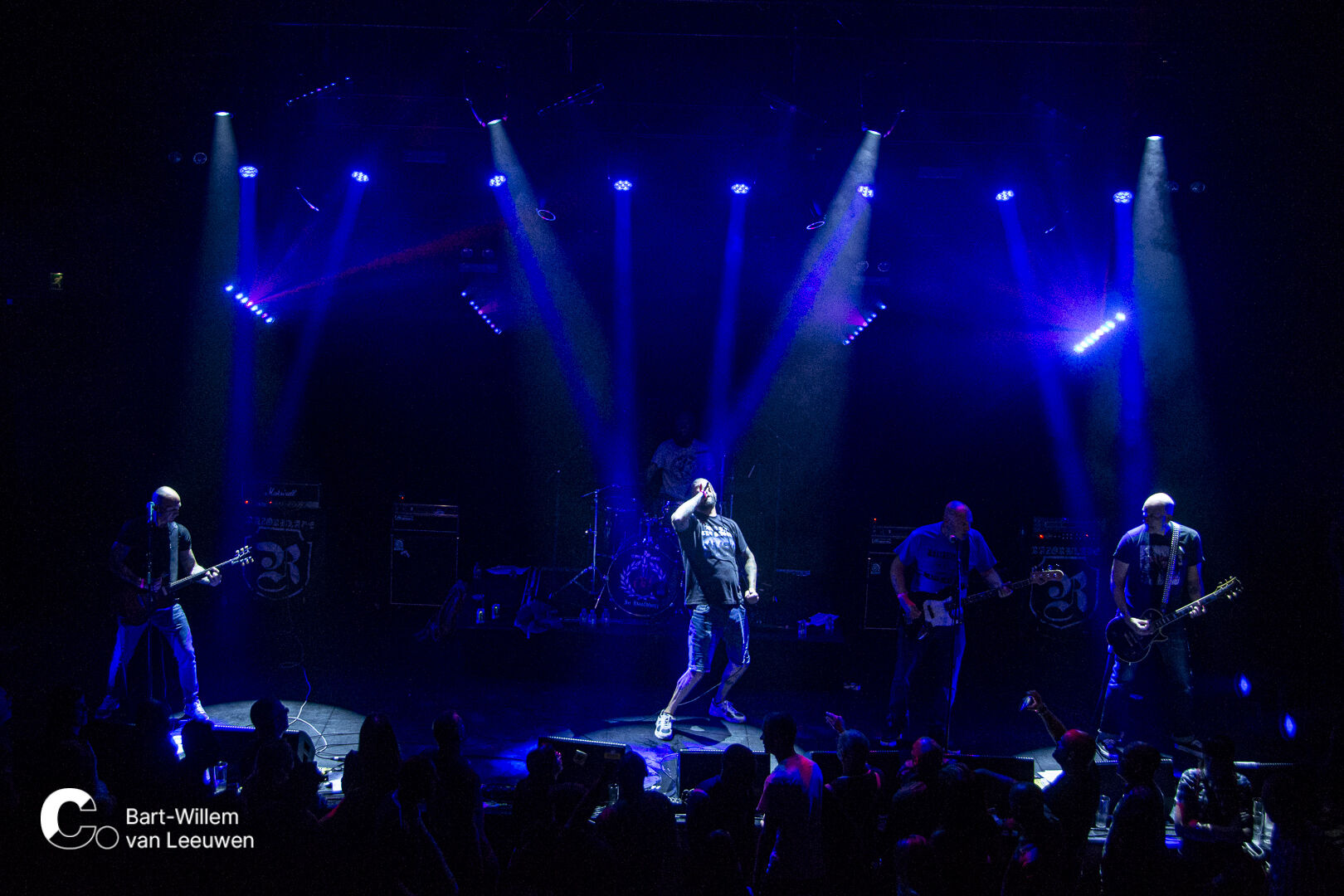 20260905 - Oi3 - Razorblade - BWvLeeuwen-12