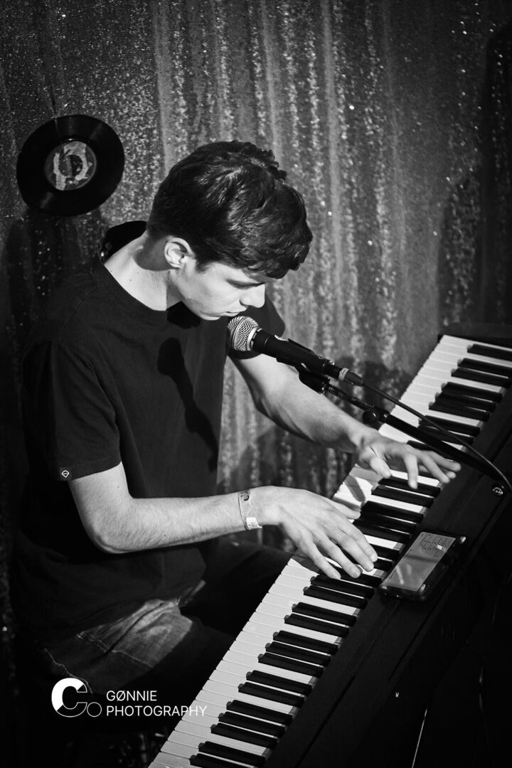 _DSC8363 Project Cover 90ies Bruno en Harper Gonnie