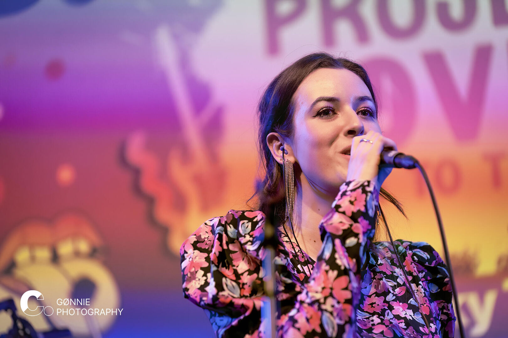 _DSC9004 Project Cover 90ies Sticky Tire Gonnie