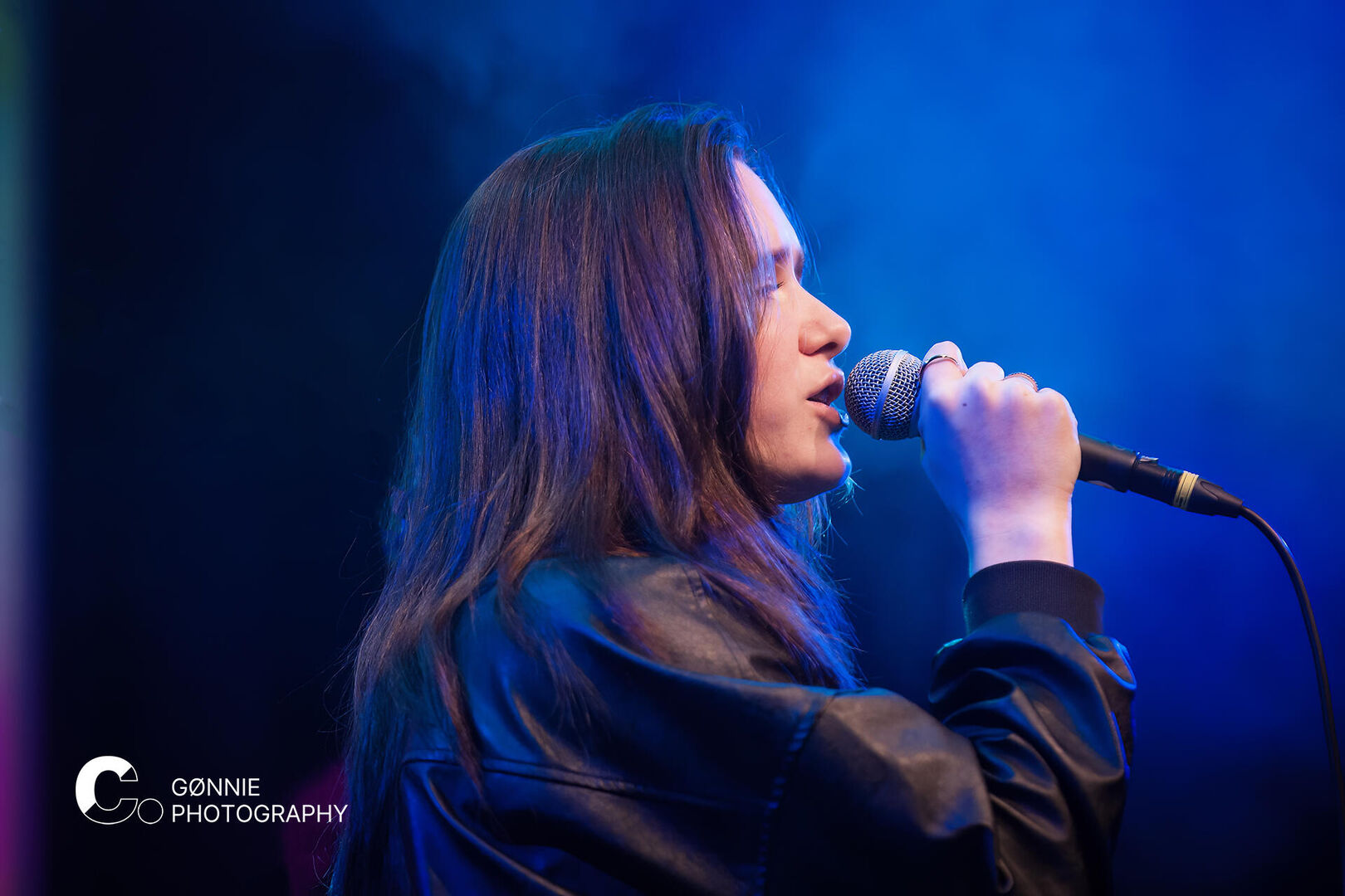 _DSC9470 Project Cover 90ies Blurry Faces Gonnie