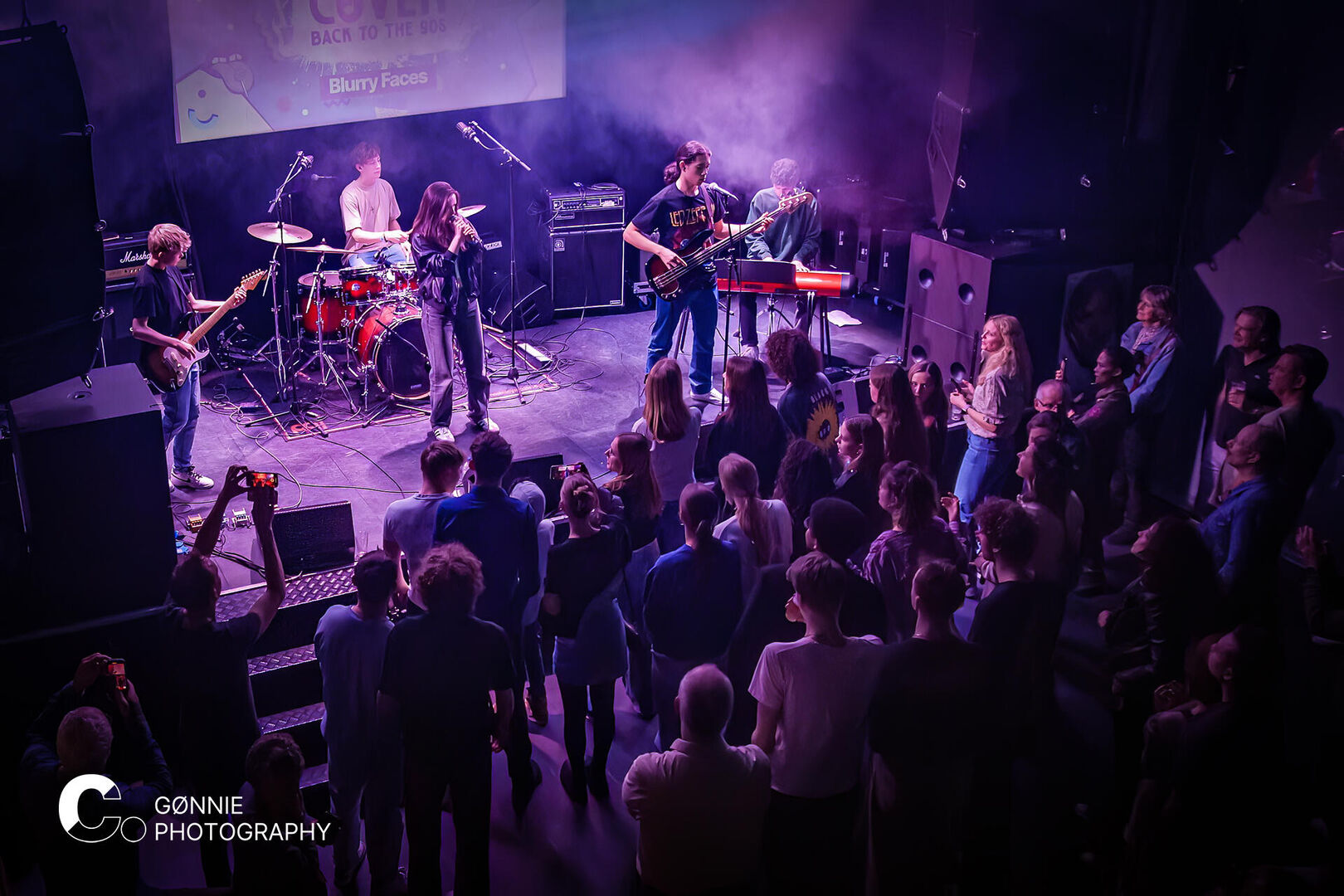 _DSC9645 Project Cover 90ies Blurry Faces Gonnie