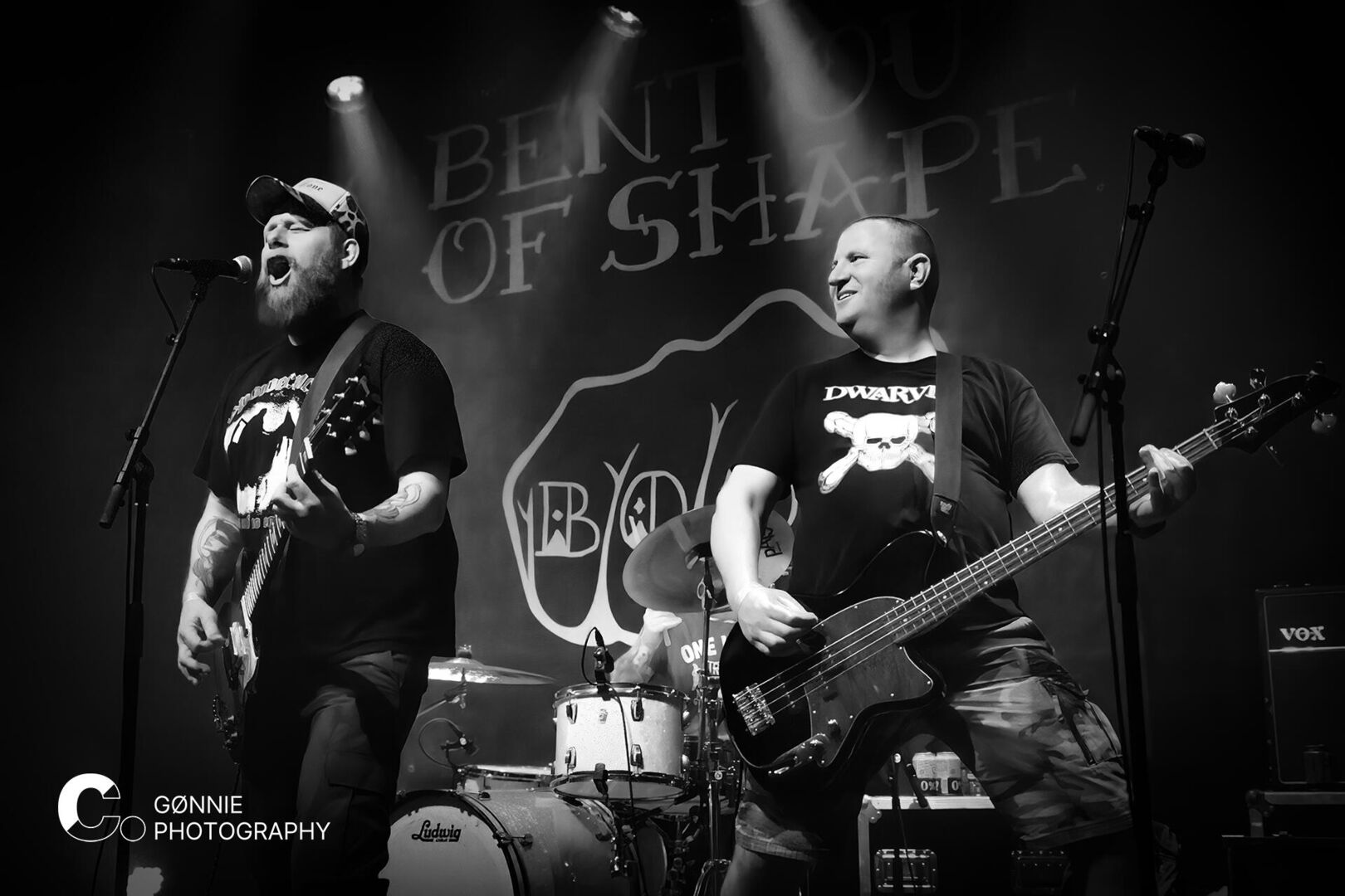 _DSC9846 Oi 06042024 Bent out of schape  GØNNIE Photography