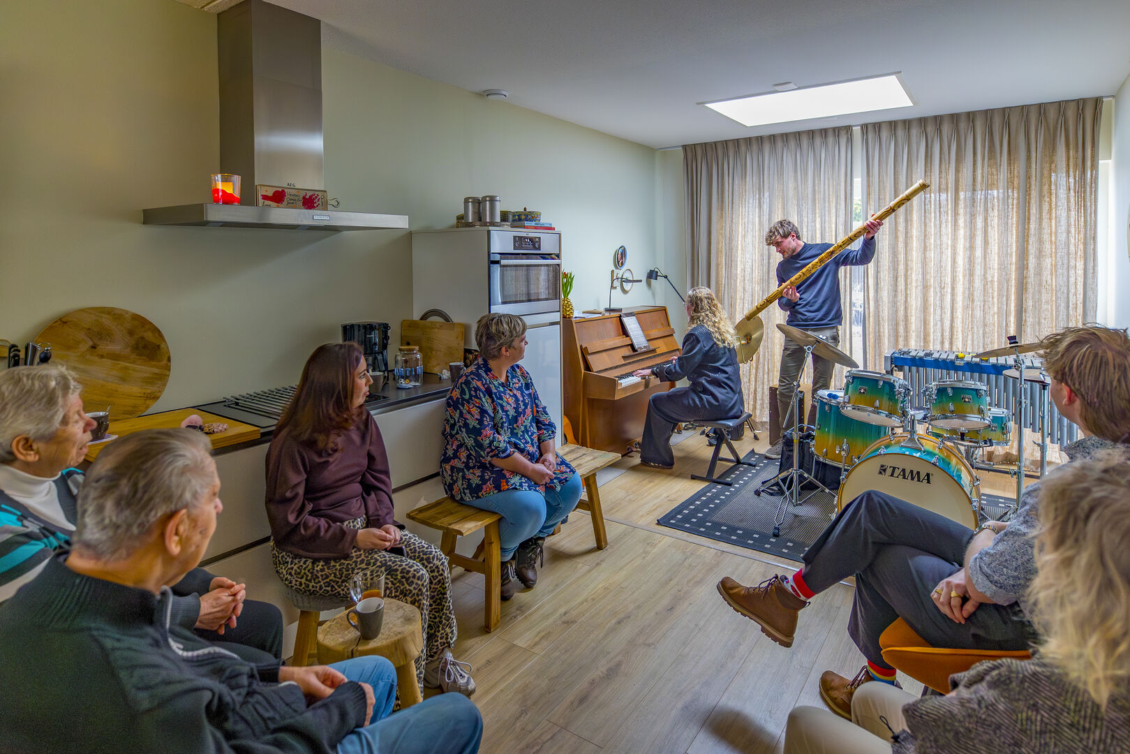 Amateurkunstfestival Gluren bij de Buren daverend succes