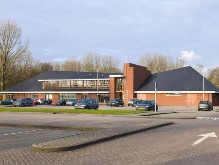 C. Bibliotheek Badhoevedorp (Praktisch > Bereikbaarheid & openingstijden)