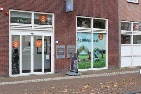 Cpunt Bibliotheek Nieuw-Vennep (Praktisch > Bereikbaarheid & openingstijden)