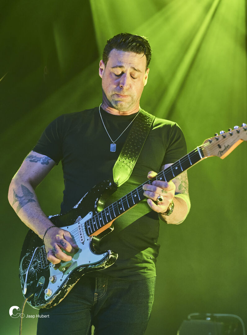 Dan Patlansky   12