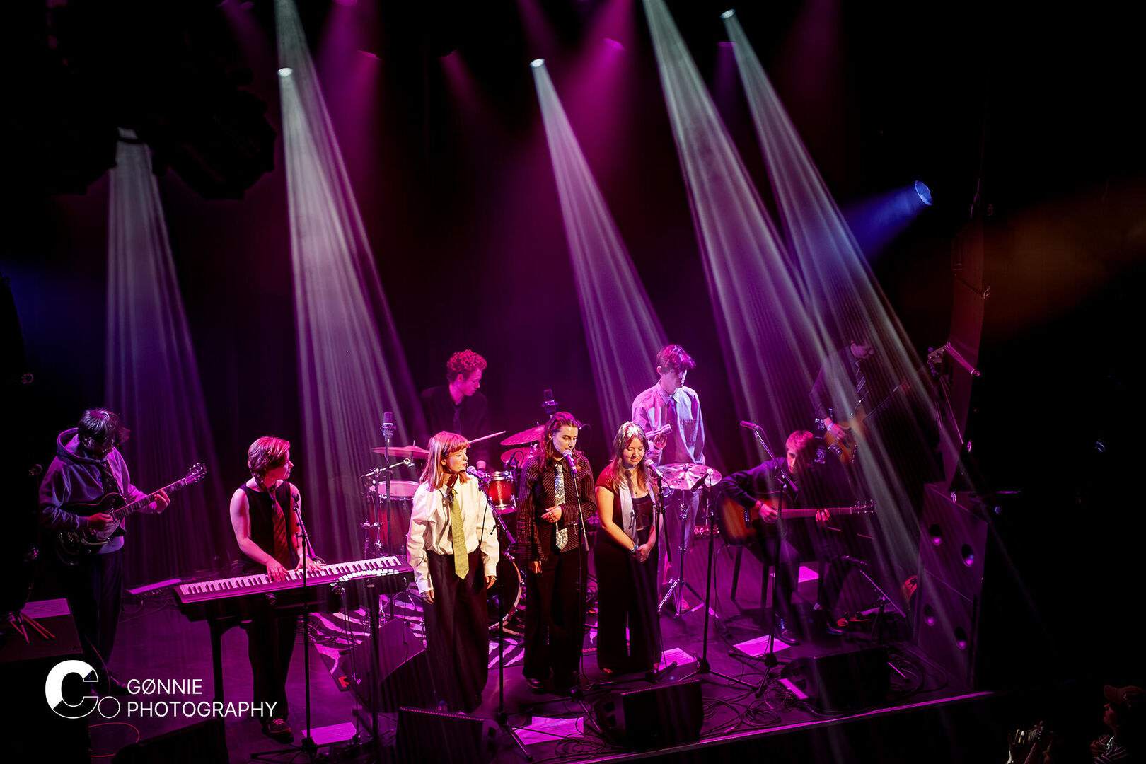 DSC_5836 Luca met band Cpunt Popprijs 11042025 GØNNIE photography