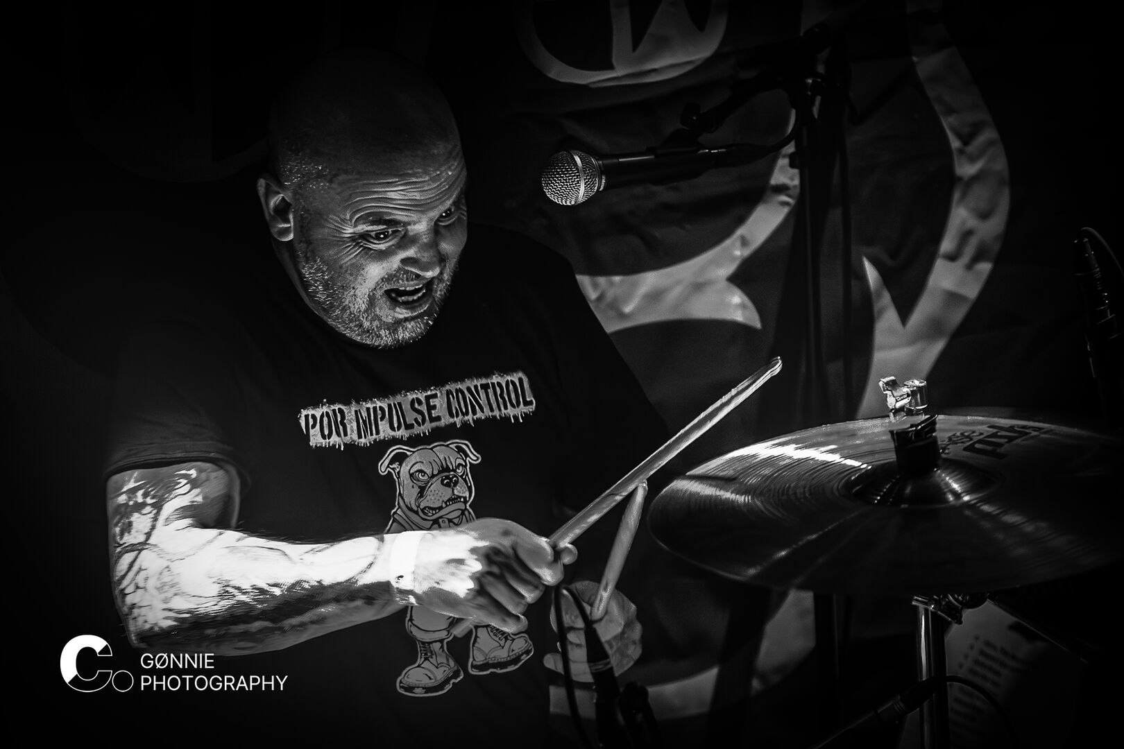 DSC_6949 Oi 120925 Cpunt Bent Out Of Shape Gonnie Photography