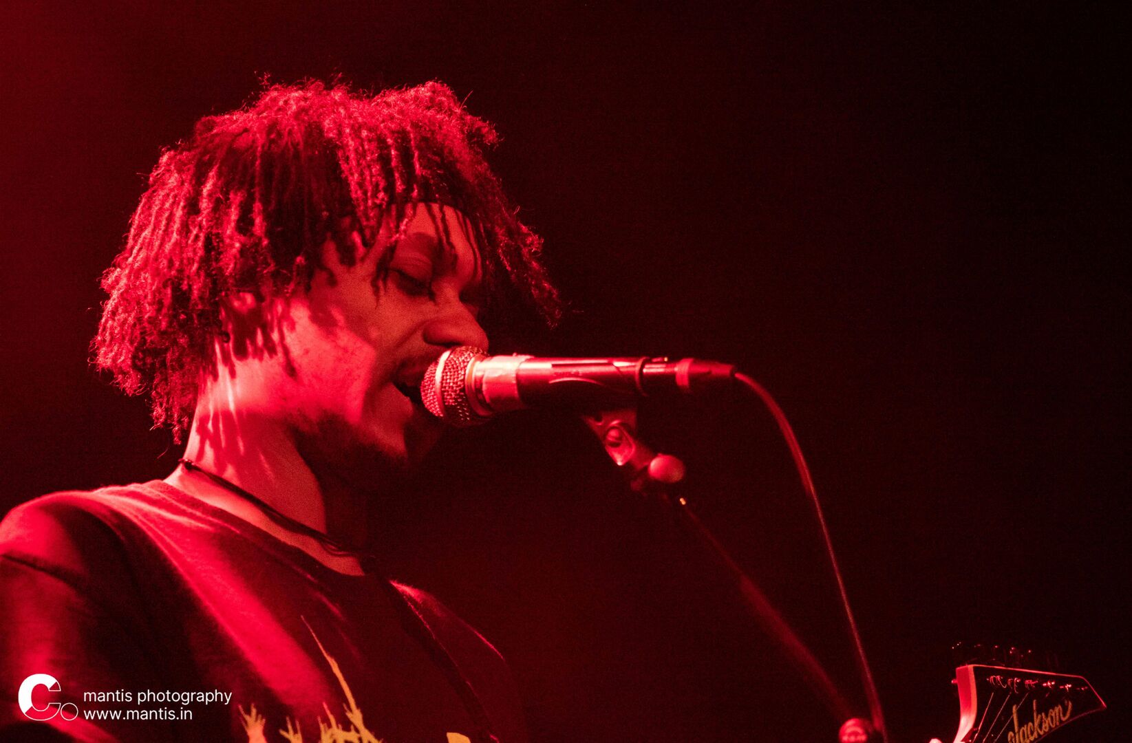 electricwaveform-058