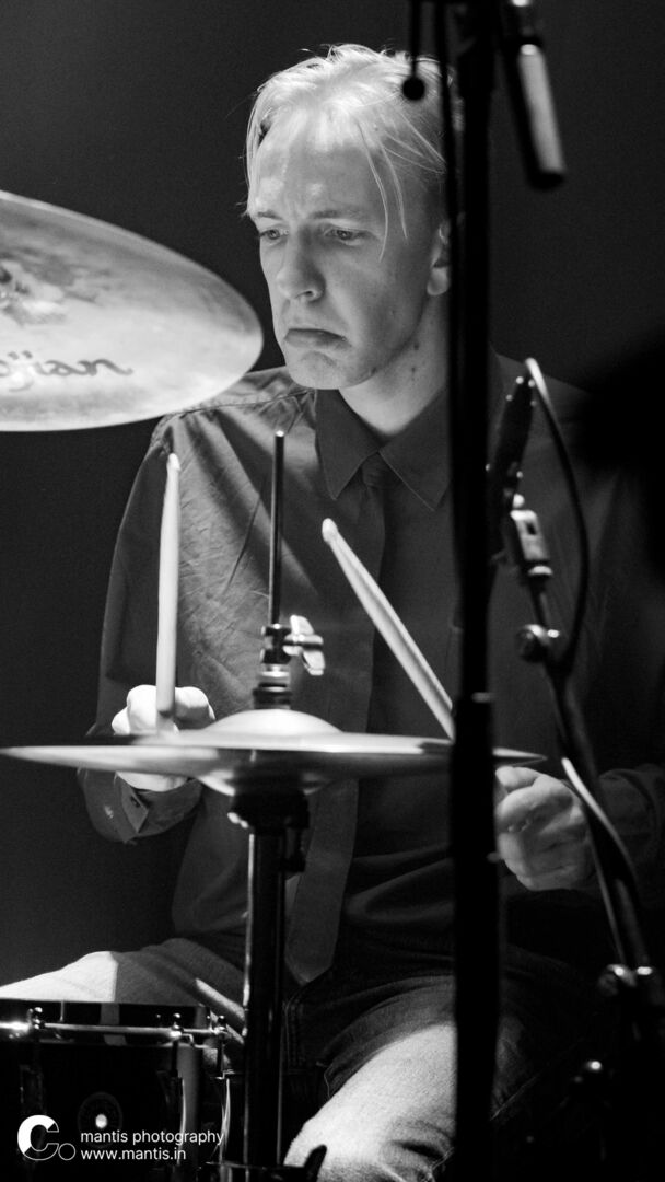 electricwaveform-136