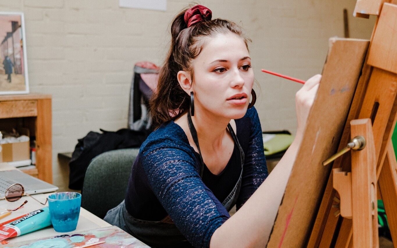 Expat Caf&#xE9;: Sip &amp; Paint