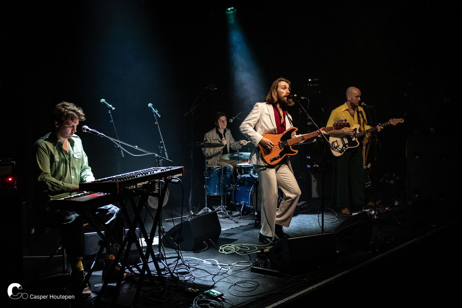 Joel Sarakula + Support-7300