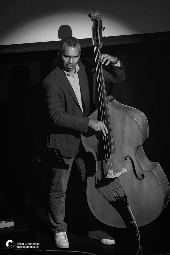 Jonny & The Jazzuits (13)