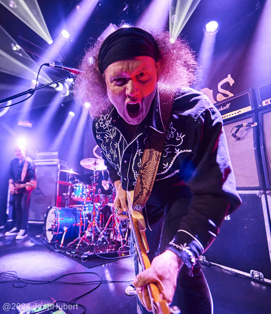 Julian Sas Band   17