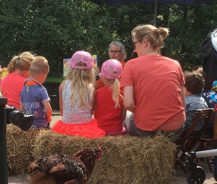 Kids Crea café on tour: Op de kinderboerderij (3+)