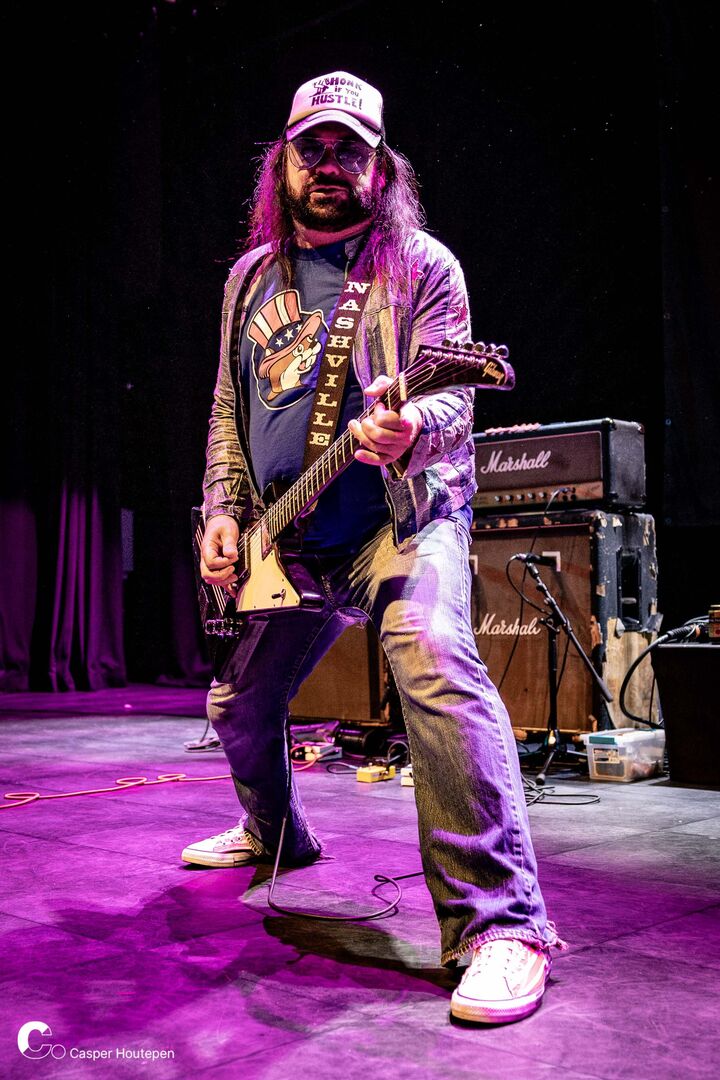 Nashville Pussy - 12