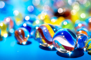 Ontdek de wereld van knikkers