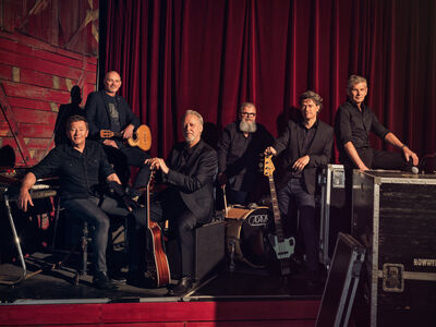 Rhobijn - 40 jaar Rowwen Hèze