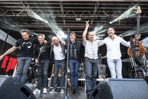 Roberto Jacketti & The Scooters