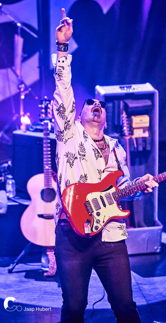 Ten Years After   02