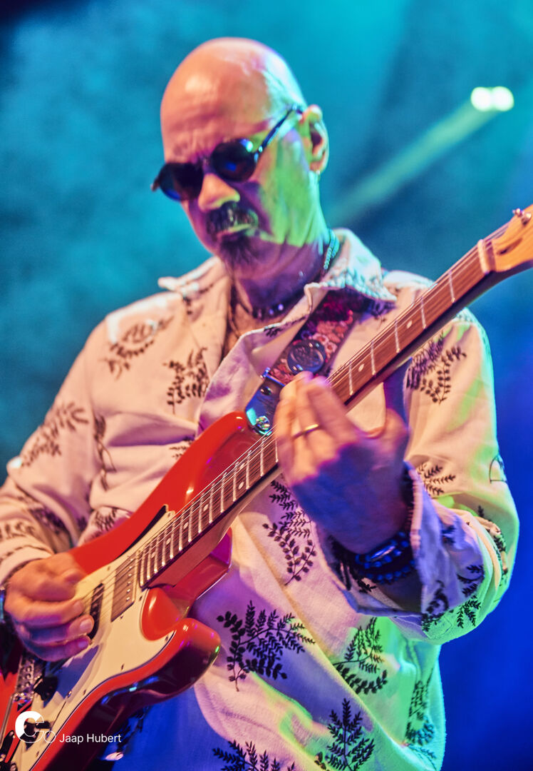 Ten Years After   25