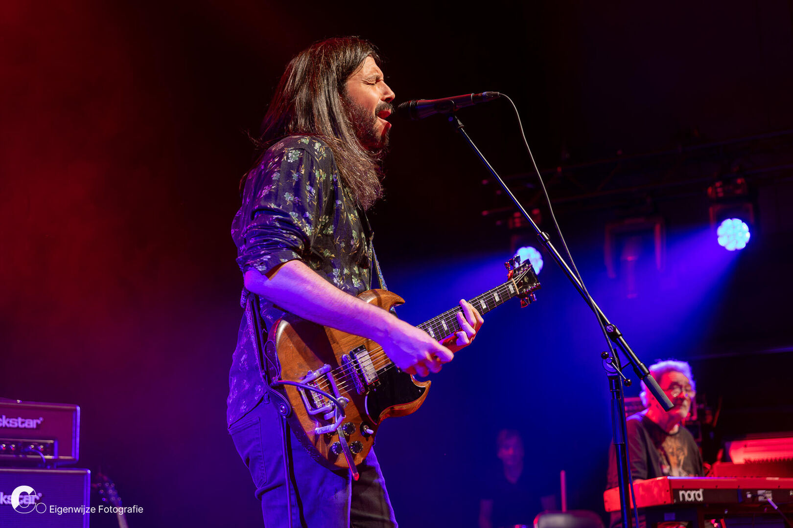 Ten Years After (6 van 90)