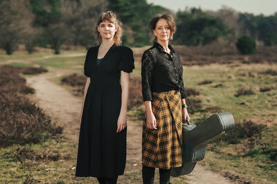 The Lasses