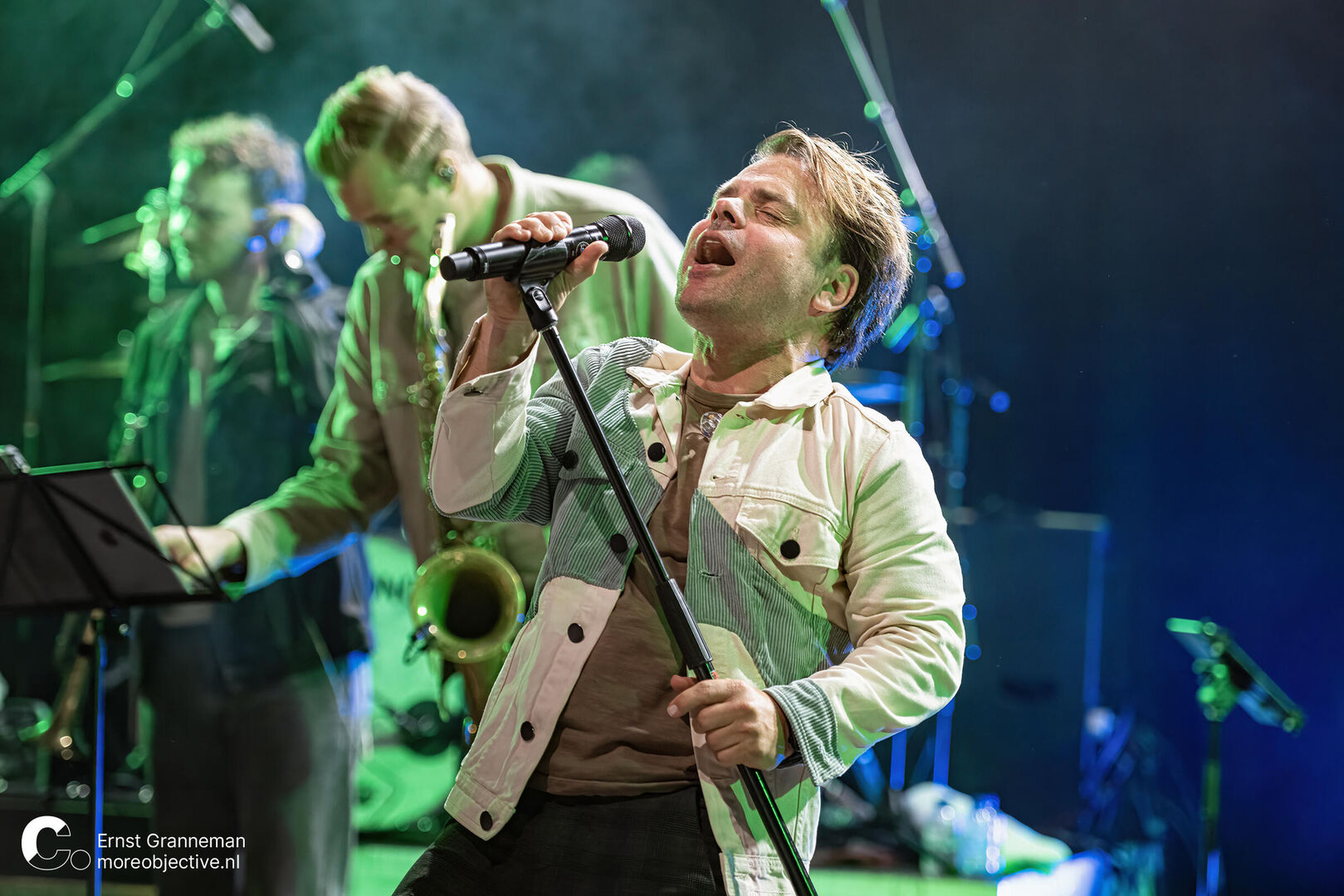 vanVelzen Let Rock Rule EG (1)