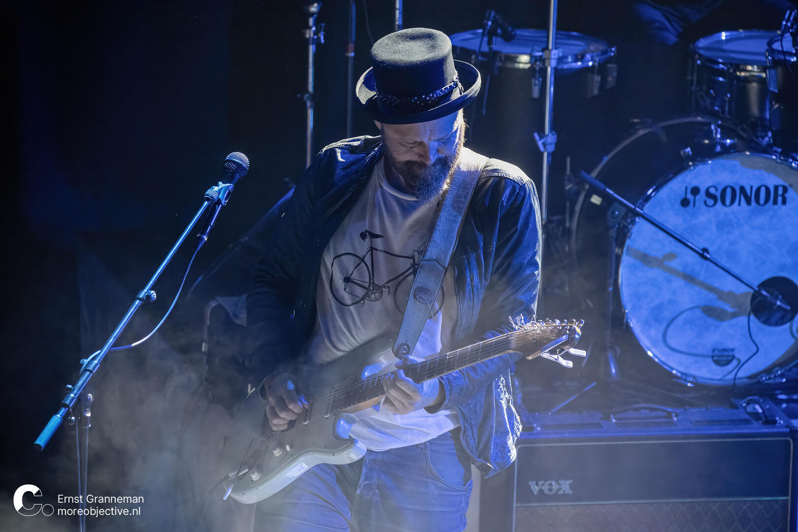 vanVelzen Let Rock Rule EG (7)