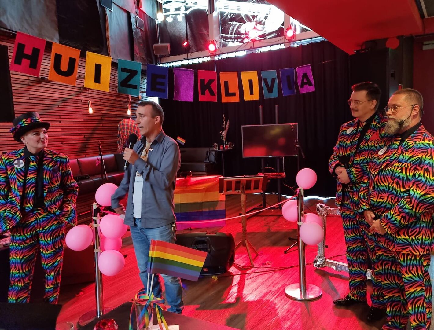 Vier Coming-Outdag met Cas