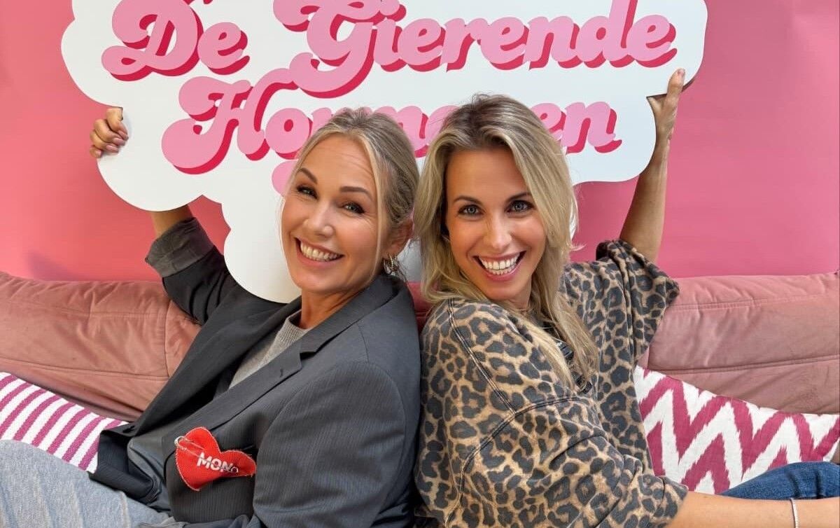 Vivian Reijs en Tanja Jess